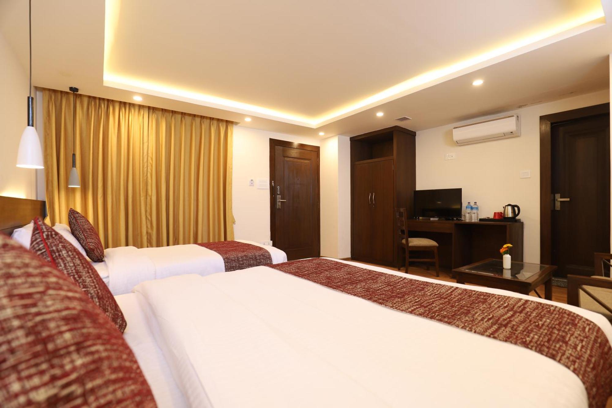 Apex Business Hotel - Tribhuvan International Airport, Kathmandu Exterior photo